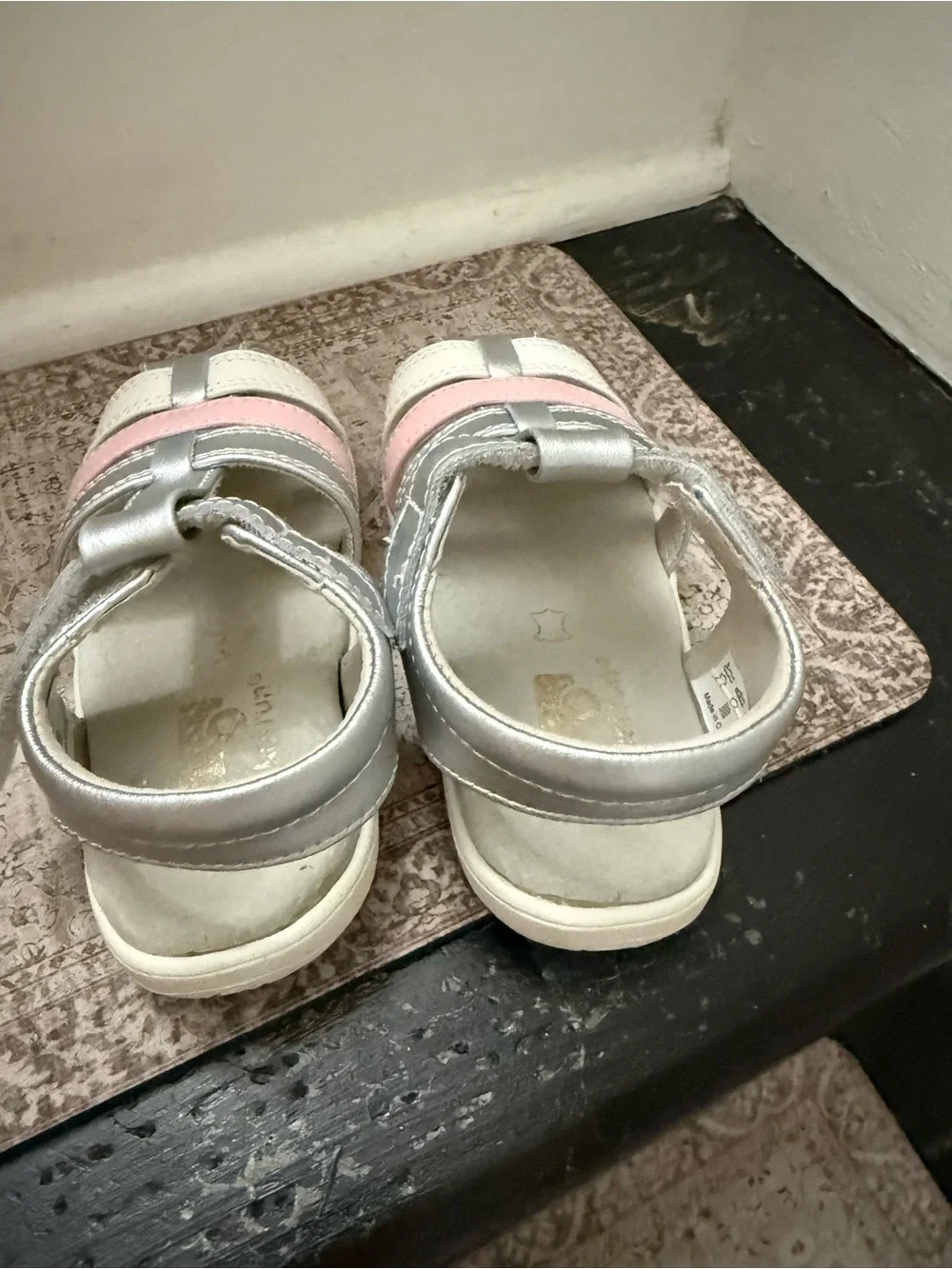 See Kai Run soft metallic